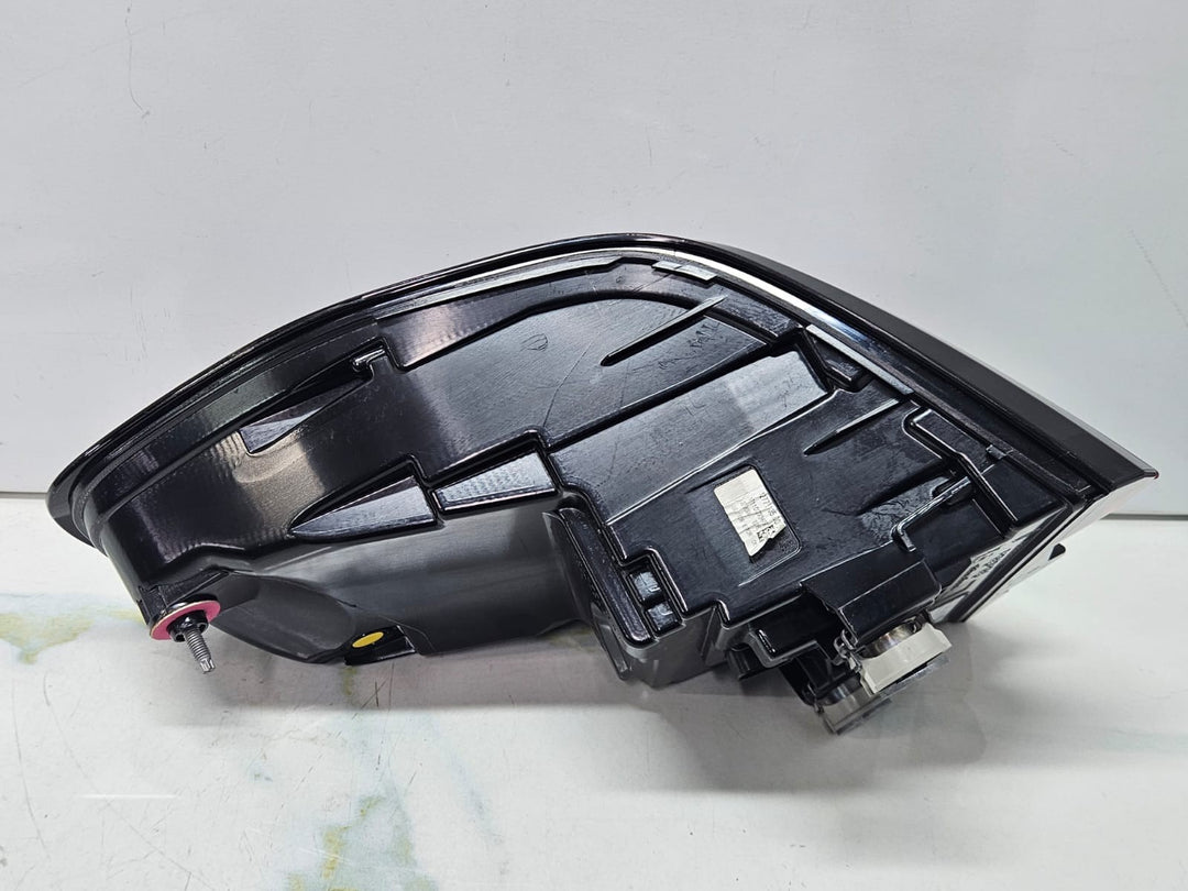 2023 BMW X7 G07 LCI 2023 Taillight Outer Left Side Blackline 5A5BEA7 OEM