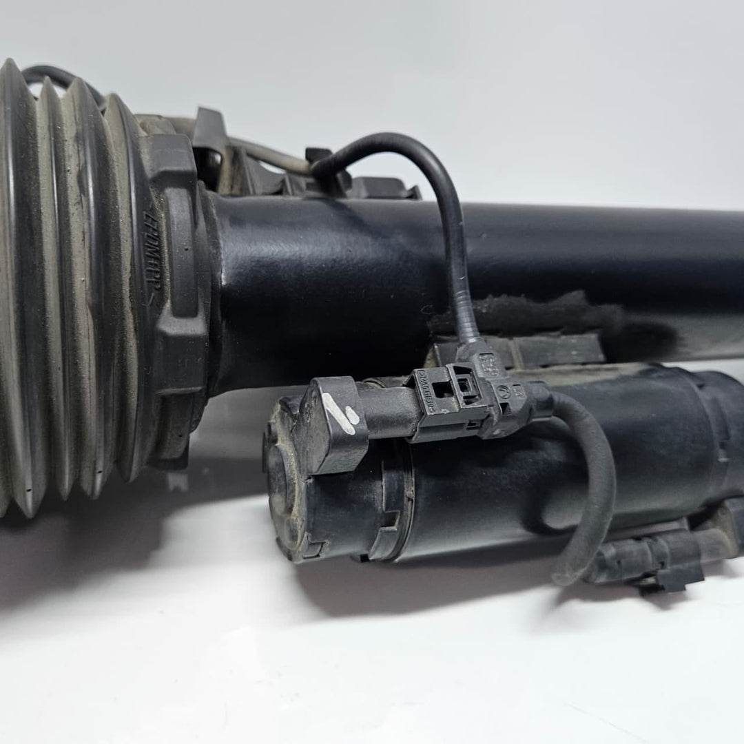 6877554-2017 BMW 7 Series G11 G12 Front Right Air Suspension Shock Absorber OEM