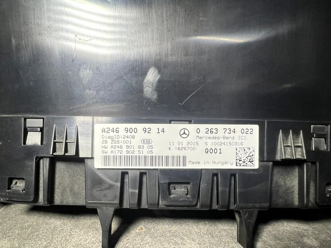 2012-2014 Mercedes-Benz W246 B-Class Instrument Cluster Speedometer A246 9009214
