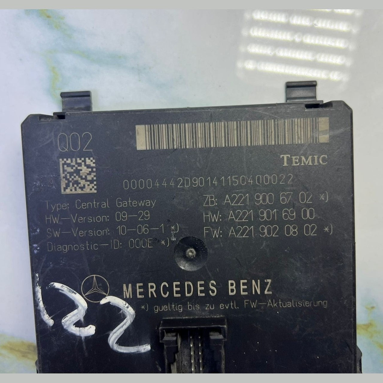 2007-2013 Mercedes-Benz S550 Central Gateway Control Module A221 9006702 W221 S-