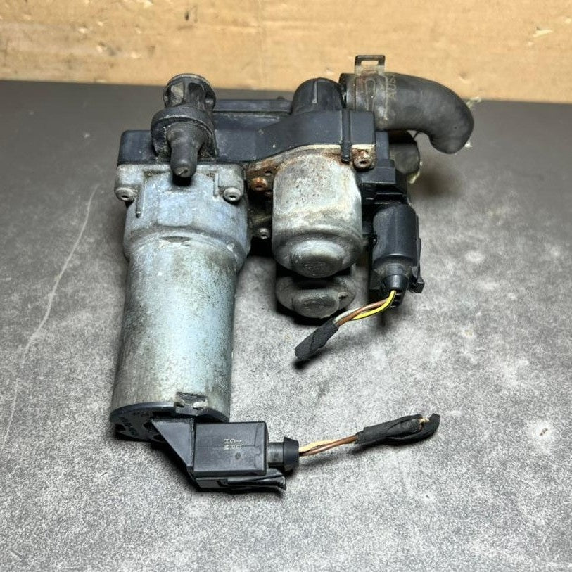 00-06 Mercedes Benz W220 S-Class Water Pump Heating Control Valve A220 8300284