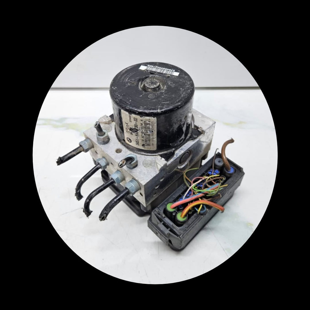 2012-2016 BMW F30 328i 328xi ABS Pump Control Module 6860731 OEM
