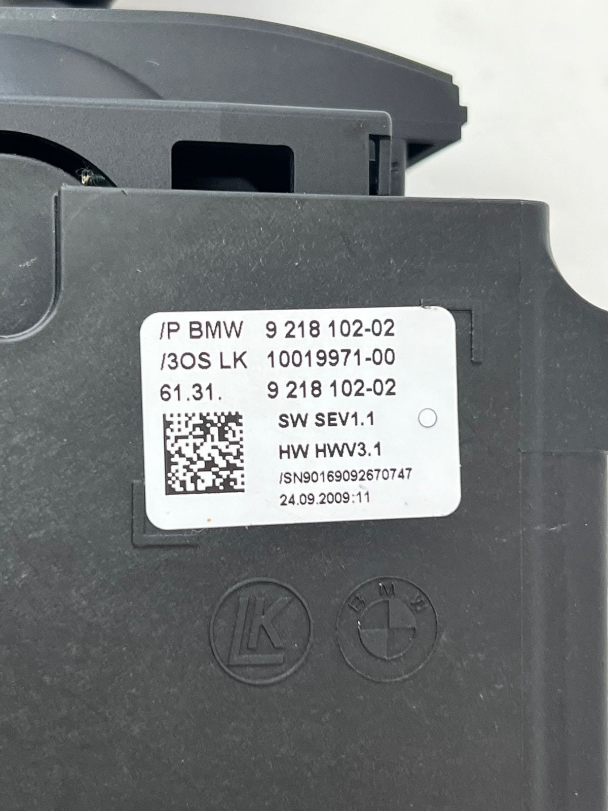 BMW 5 Series F10 F11 and 7 Series F01 Gear Selector Shift Lever 9218102 OEM