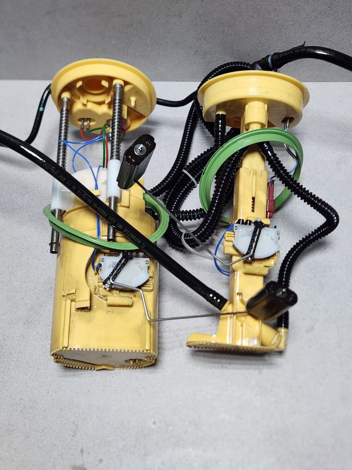 2009-2019 BMW X5 Fuel Pump Assembly 7380136 X5 E70 F15 F85 X6 E71 F16 DIESEL