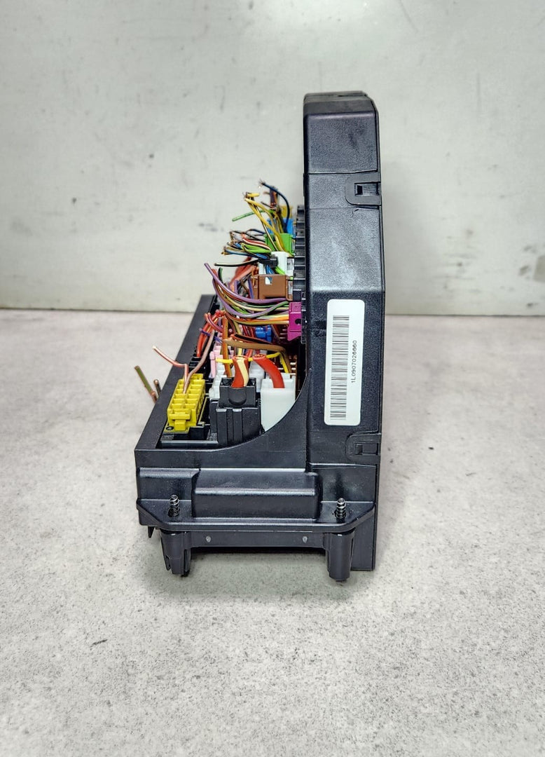 2009-2016 Mercedes-Benz E350 Fuse Box A2129004500 W212 E-Class