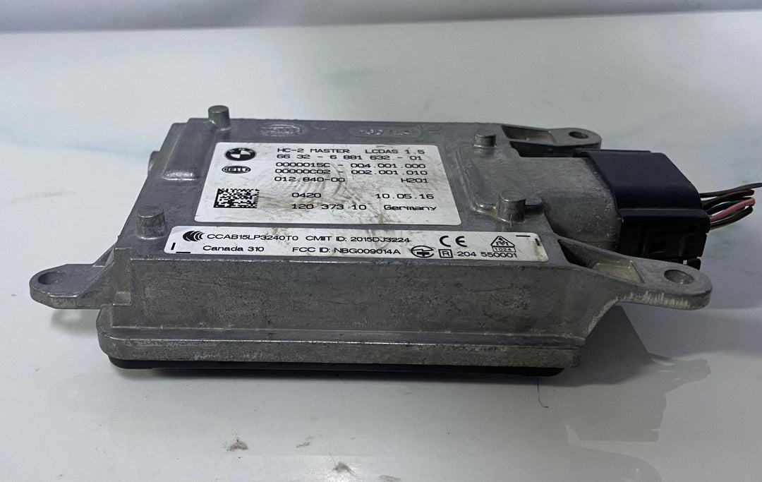 BMW F30 F31 F32 F33 Lane Change Warning Sensor 6881632 66326881632