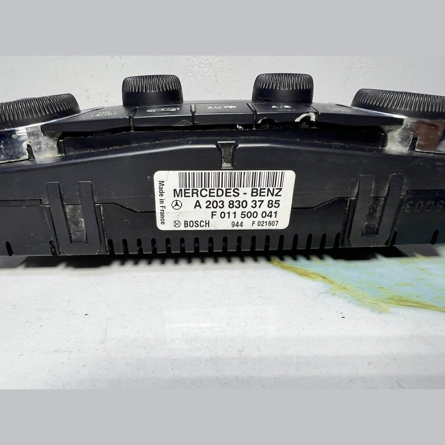 2004-2005 Mercedes-Benz C240 Climate Control Unit A2038303785 C-Class W203