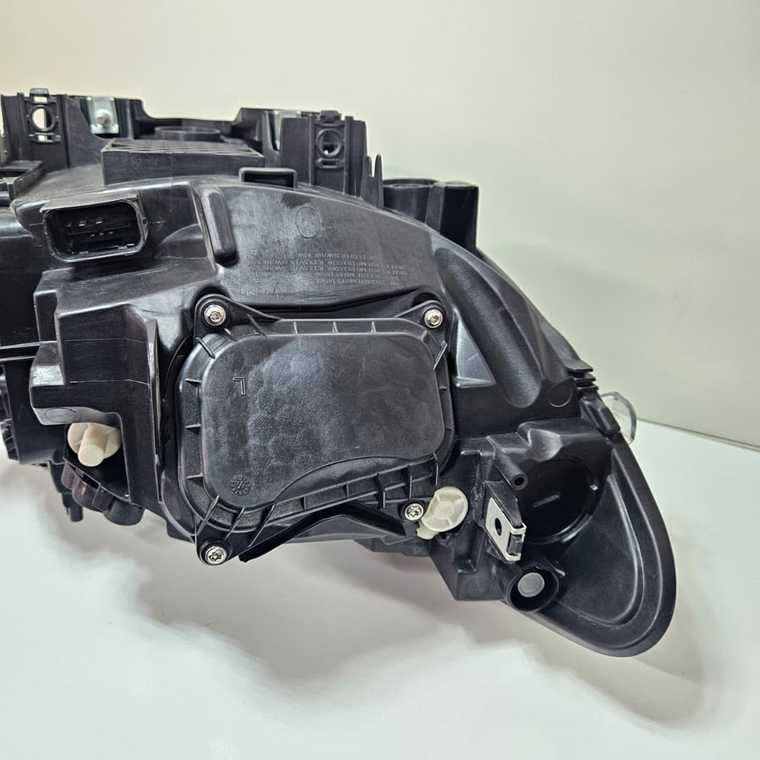 BMW 4 Series F32, F33, F36 LCI LED Headlight Assembly 7476205 ECE Front Left