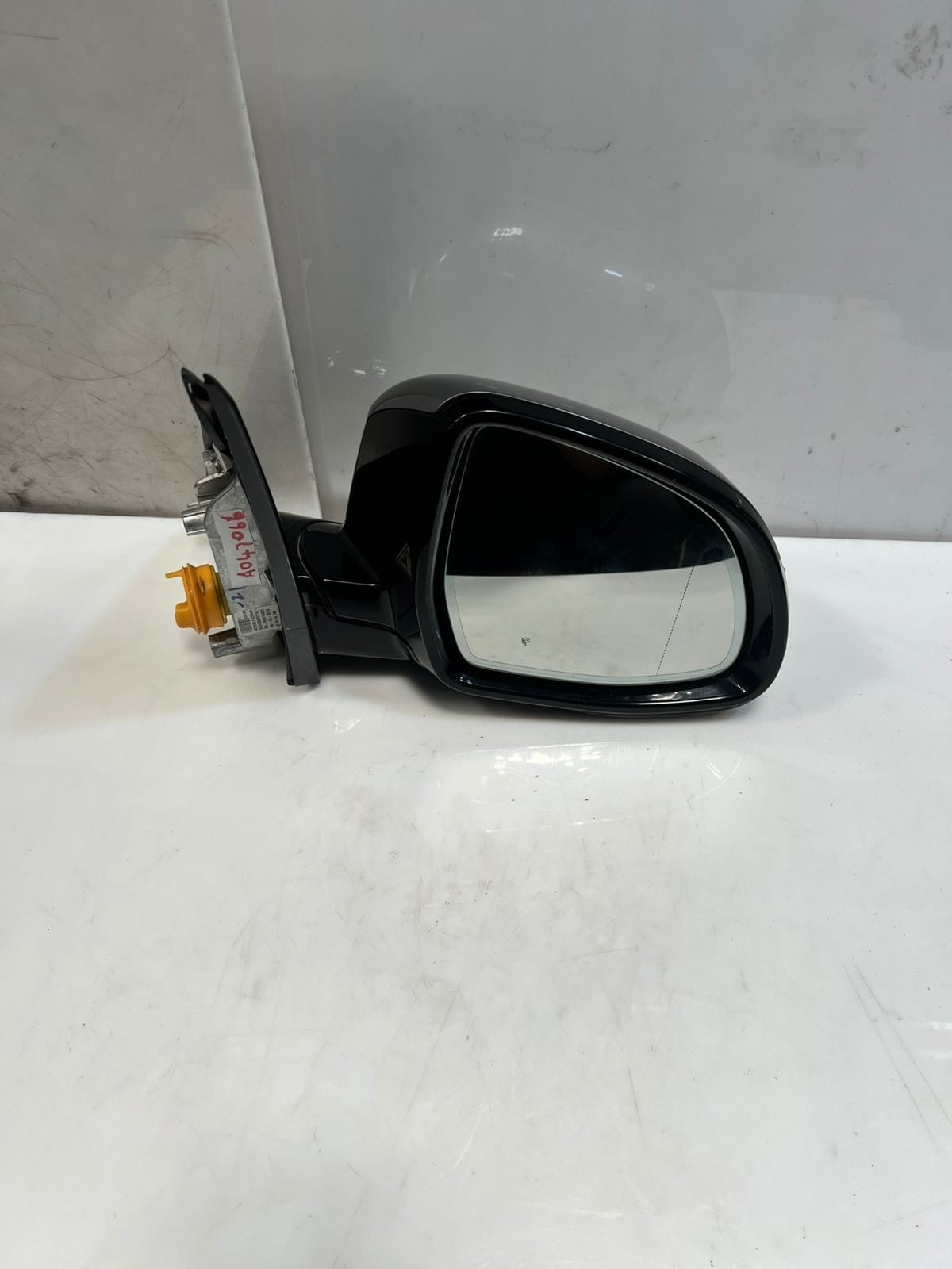 2013-2018 BMW X5 F15 RIGHT SIDE Mirror Frame Base A047066 LHD OEM