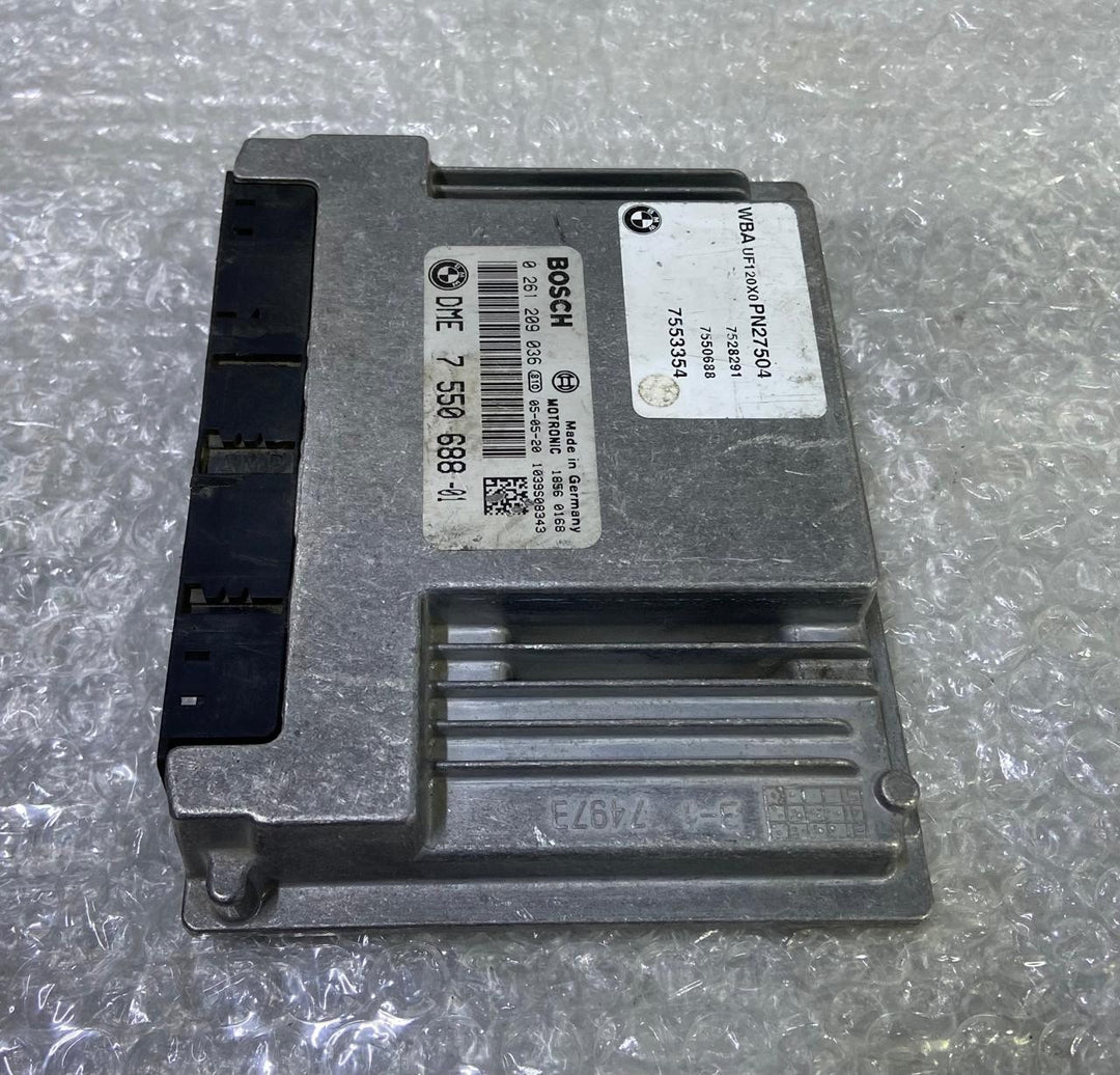 OEM BMW E81 E87 E90 N45 ENGINE CONTROL UNIT ECU MODULE ONLY 7550688