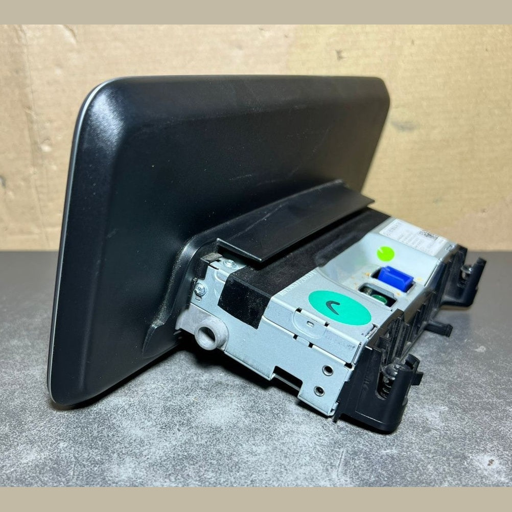 14-18 Mercedes-Benz W205 C-Class Navigation Display Screen Monitor A205 9000441