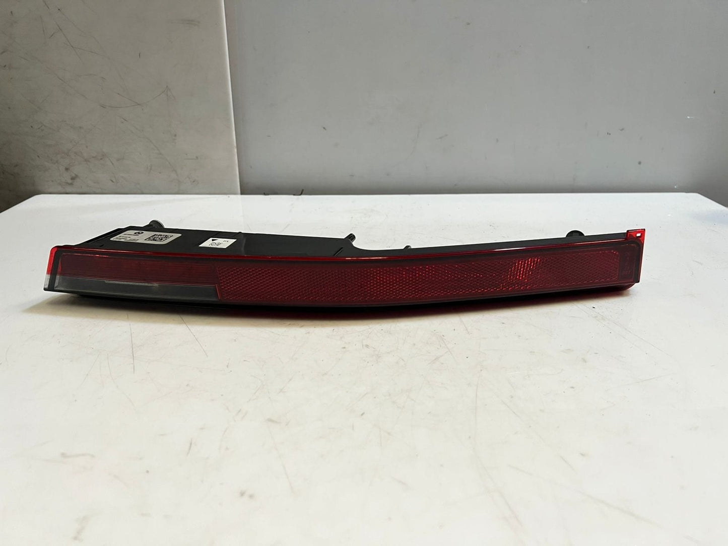 2025 BMW xDrive40 xDrive50 Rear RED TAIL Light Led Bumper BRACKET 7953780 OEM