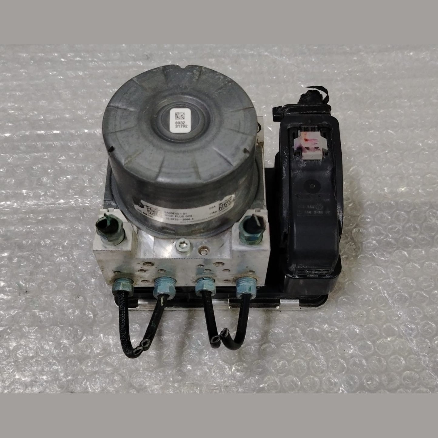 OEM BMW 3 SERIES G20 G21 ABS PUMP CONTROL MODULE 5A09E45 5A09E46