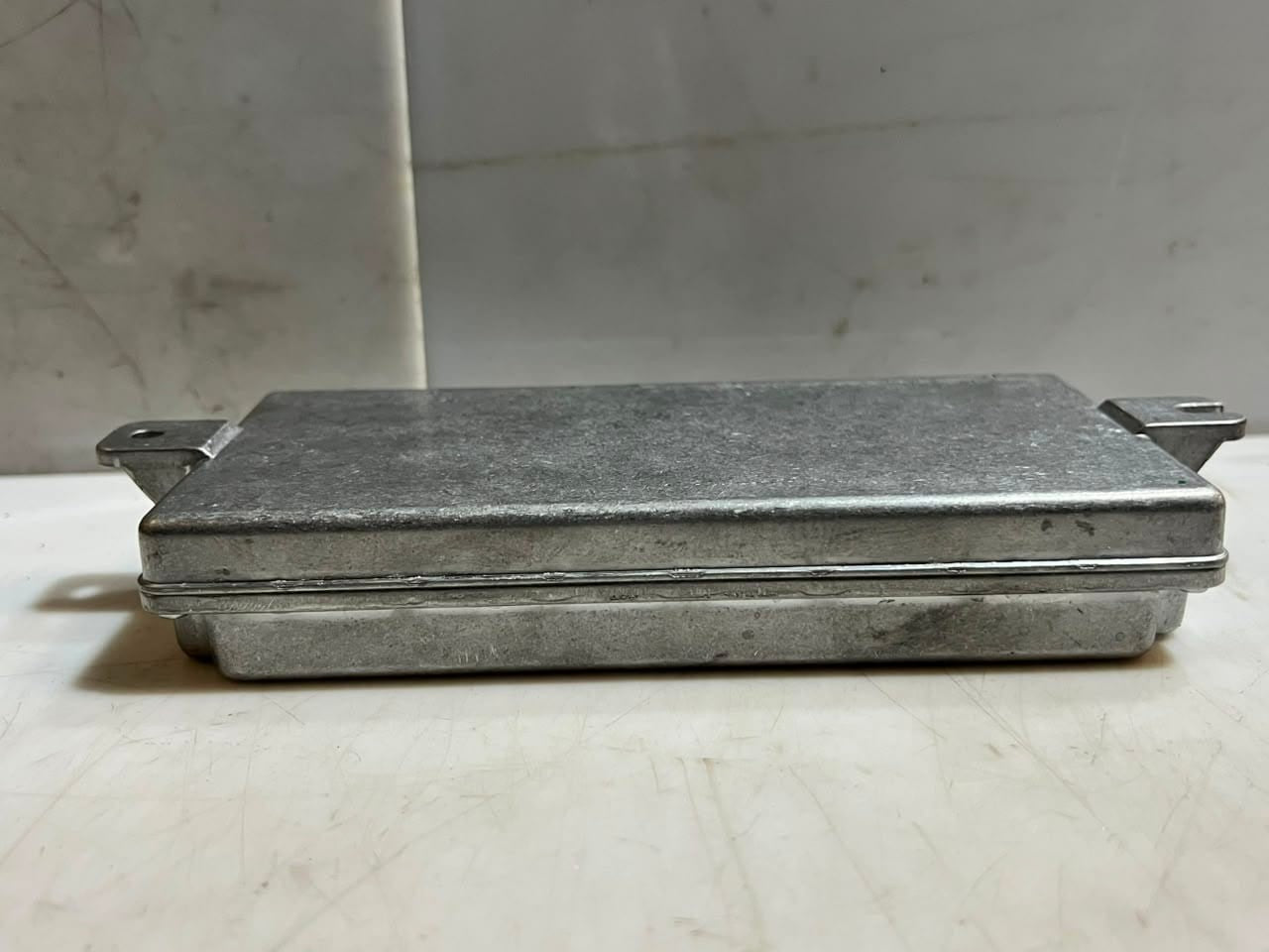 BMW 640i 6' 4' F06 F32 F30 Control Unit Top Rear Side View Module 9393952