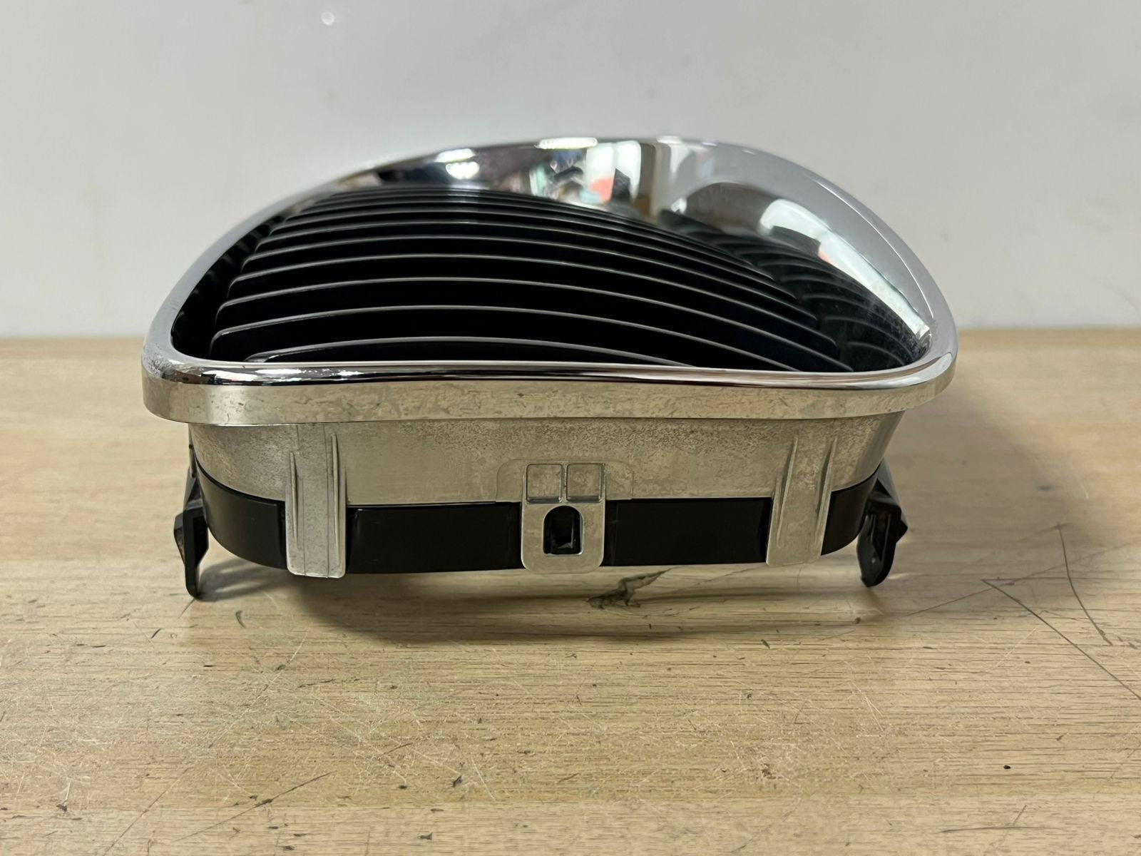 2007 BMW 1 SERIES E82 E87 E88 Grille With Chrome Frame Kidney Left 7166439 Used