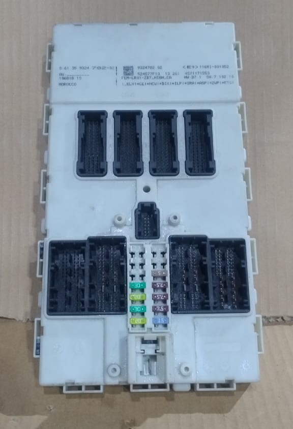 BMW F30 F23 F32 335I FRONT ELECTRONIC  DOMAIN BODY CONTROL MODULE OEM -9324782