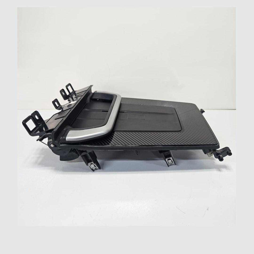 2022-2025 BMW X1 U11 Storage Compartment Trim Wireless Charger 5A22F51