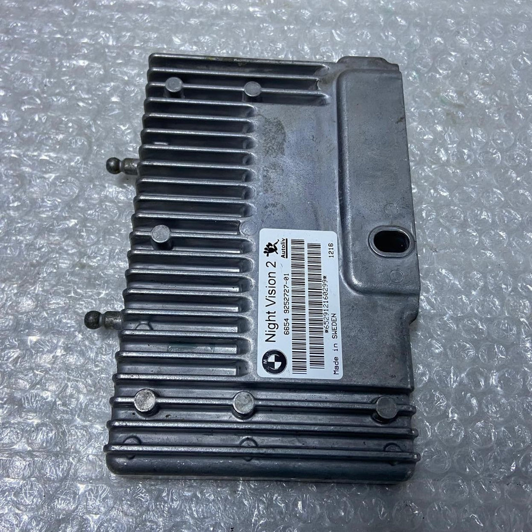 OEM BMW 5 7 F01 F02 F06 F10 F11 Night Vision Camera Control Unit Module 9252727