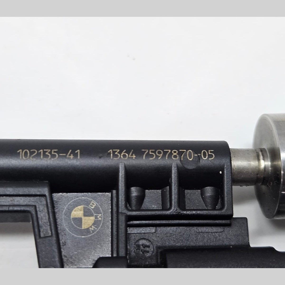 2011-2015 BMW 135i, 335i, 535i, 640i, 740i, X5 N20 N55 Fuel Injector 7597870 OEM