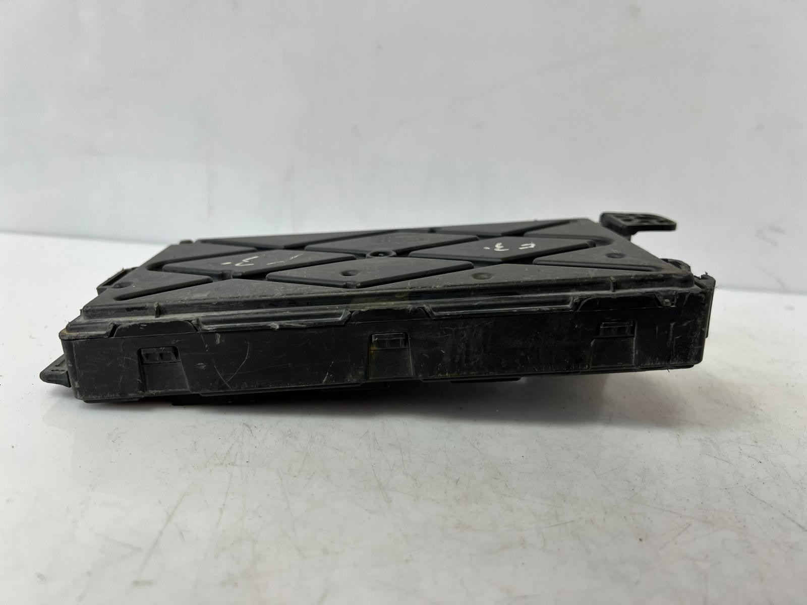 BMW F30 F31 F32 F33 F36 Rear Electronic Module Body control unit 9317174