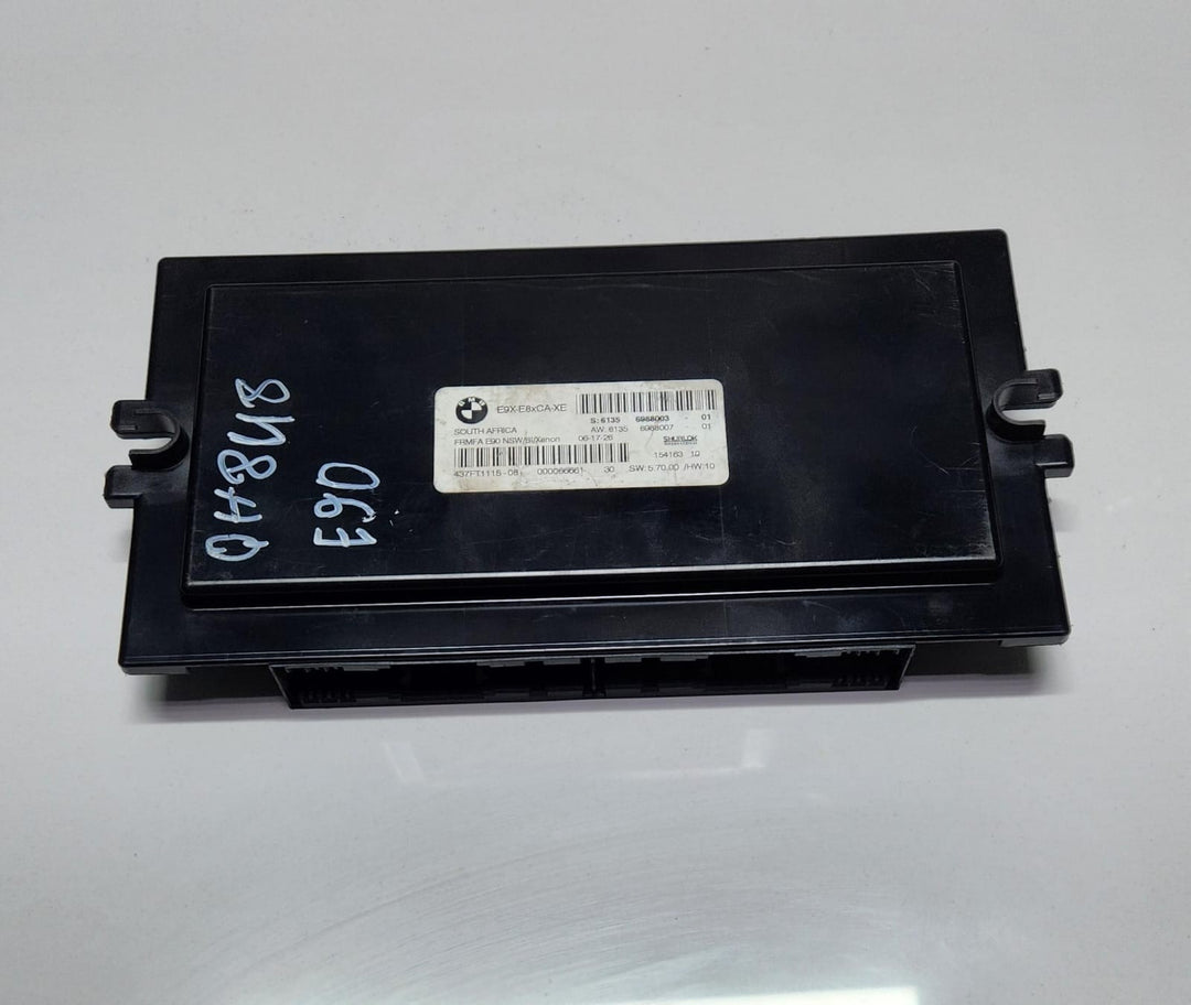 2007-2011 BMW 328i Footwell Module Light Control Module 6988003 E87 E90 and E91