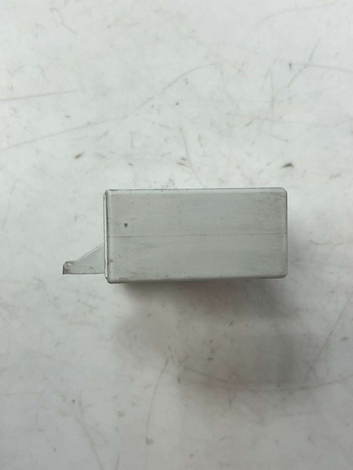 BMW E60 E61 E65 E66 5' 7' Tailgate Trunk Lid Lift Control Module 6921404 OEM