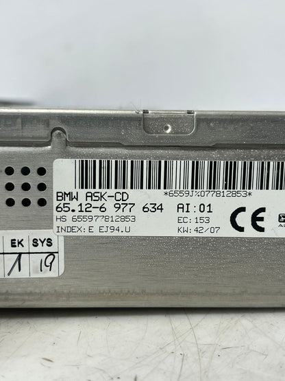 2005 BMW 745Li 7 Series E65 E66 E67 Cd Audio System Controller Player 6977634
