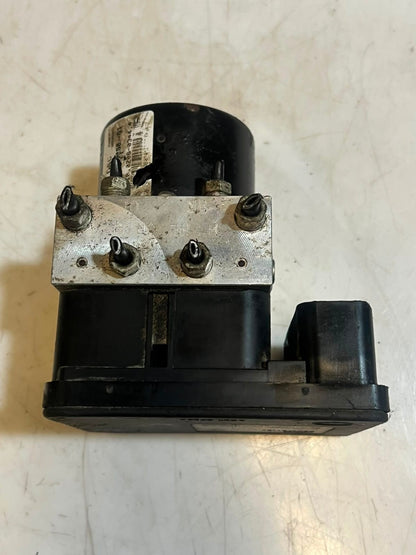 2007-2009 BMW 3 Series E90 E91 328i ABS HYDRAULIC Pump Control Module 6777159