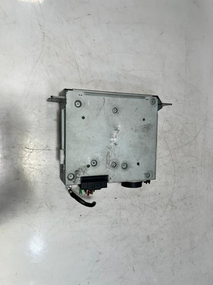 BMW HARMAN 5 Series E60 E61 M-Audio System Controller Mp3 6944010 OEM