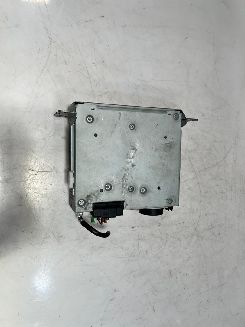 BMW HARMAN 5 Series E60 E61 M-Audio System Controller Mp3 6944010 OEM