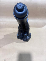 Bild in die Galerieansicht laden, 2020-2023 BMW 530I XDRIVE 2.0L - Engine OIL Filter Housing W/ Cooler 8580414