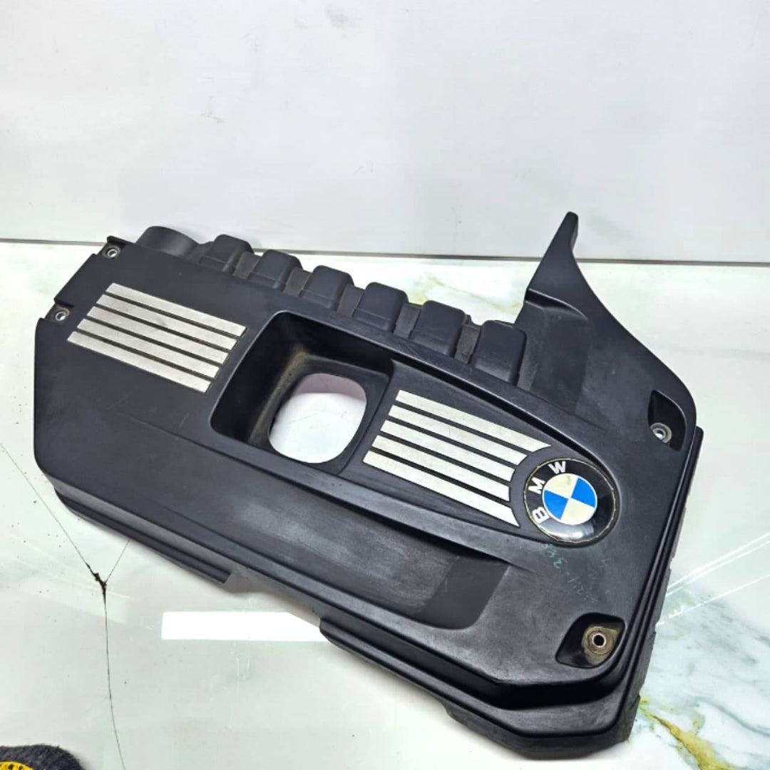 BMW 7 Series X6 E71 F01 F02 Ignition Coil Covering Upper Plastic 7578858