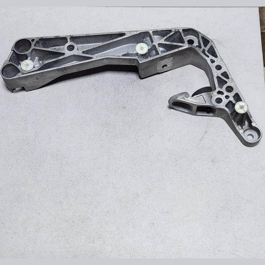 2019-2020 BMW X3 Transmission Cross Member 8486998 X3 M F97 X4 M F98 X5 G05
