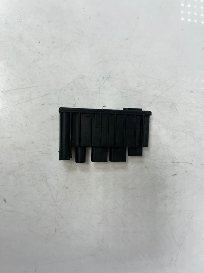 BMW X2 2 Series F39 F46 Power Distribution Unit 8581253 OEM