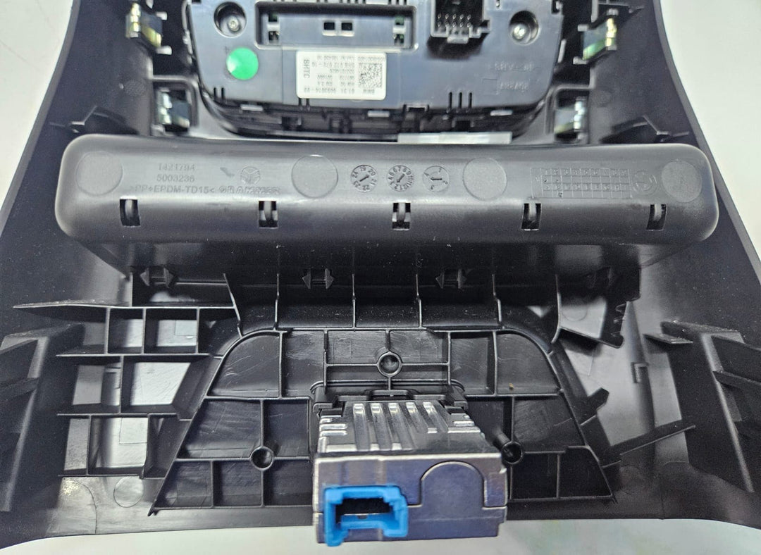 2022-2024 BMW X3 G01 Cover Center Console Rear 9461902 OEM