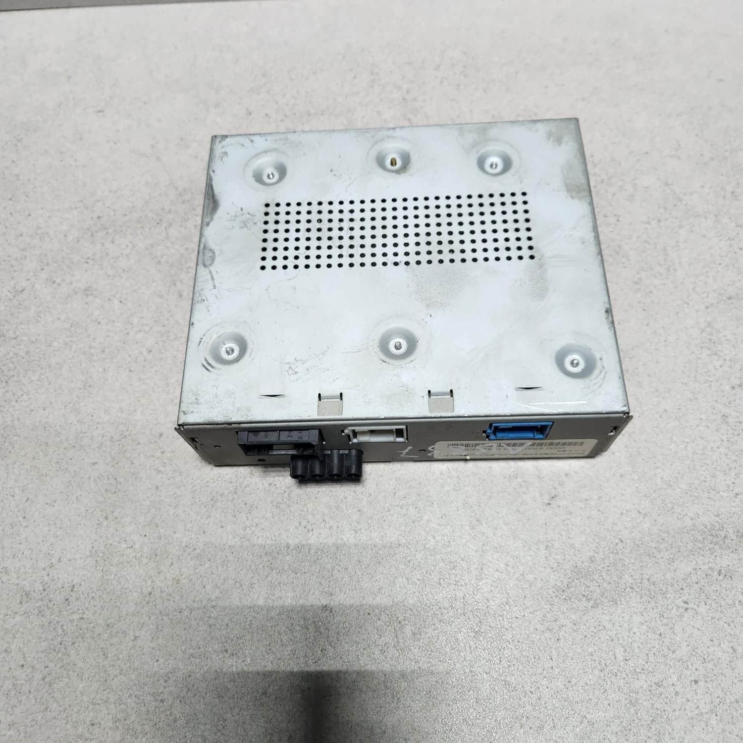 Benz TV Tuner A2218705689 E-Class E-Class models for audio system