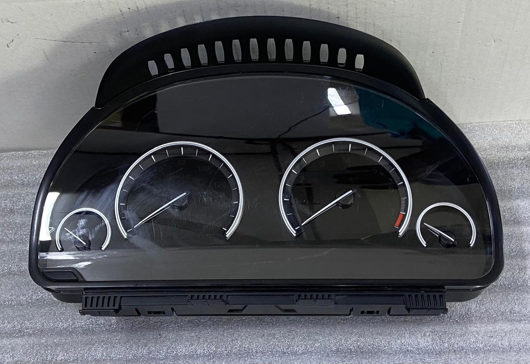 OEM BMW F10 F11 535i INSTRUMENT CLUSTER SPEEDOMETER 9363243