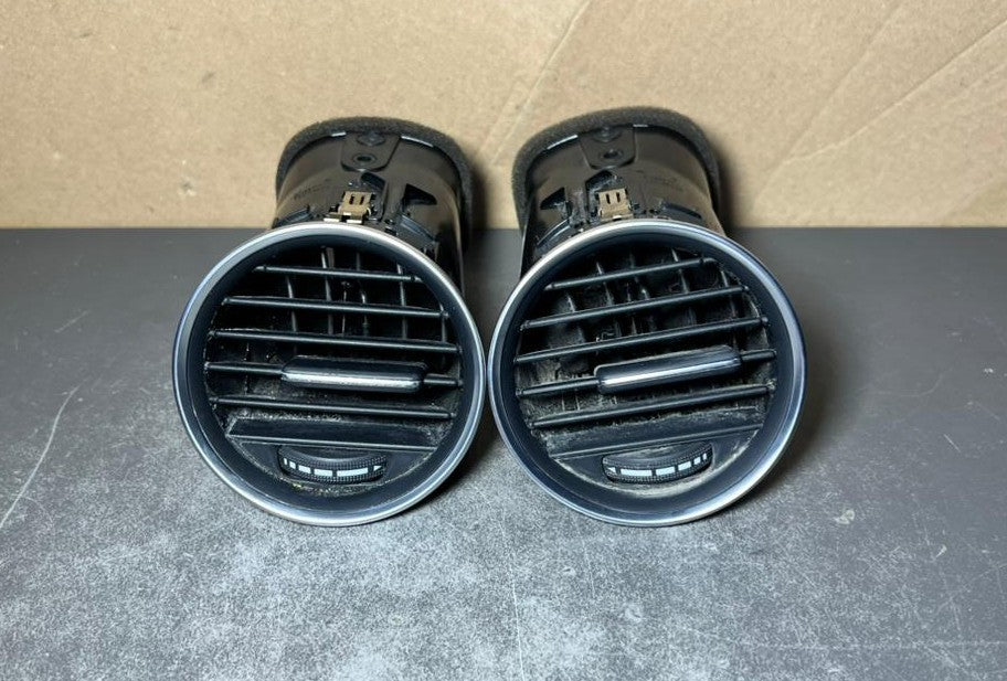 12-14 Mercedes W204 C300 C250 Front Dashboard Left \ Right Heater A/C Air Vent