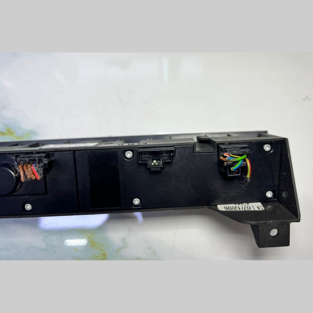 06-08 Mercedes-Benz SLK280 Dash Hazard Light Door Lock Switch A1718701010 R171 