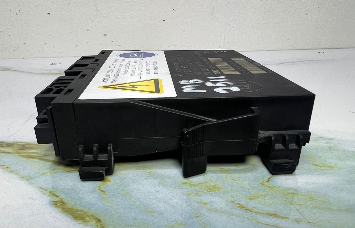 2007-2013 Mercedes-Benz S-Class W221 S550 Seat Control Module A221 8702192 OEM