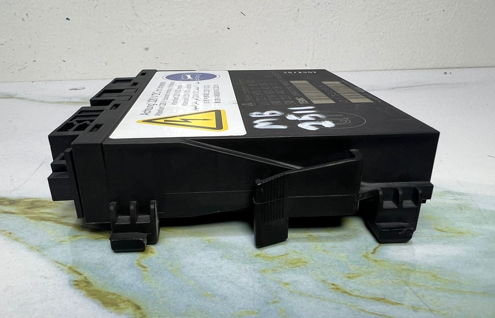 2007-2013 Mercedes-Benz S-Class W221 S550 Seat Control Module A221 8702192 OEM