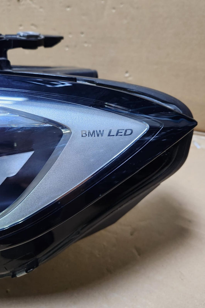 Genuine 2019-2023 BMW 330i Front LEFT Headlight 9481715 G20 and G21