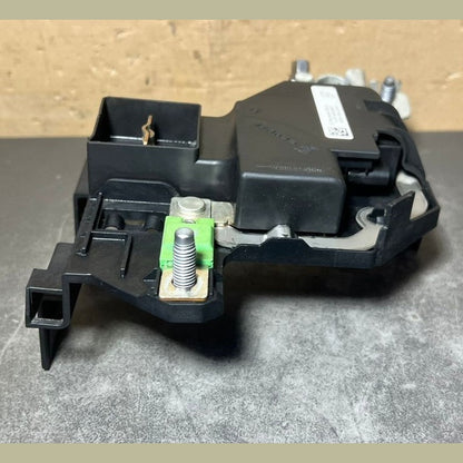 18-22 Mercedes-Benz W247 W118 CLA Battery Fuse Box Current Limiter A247 9063603