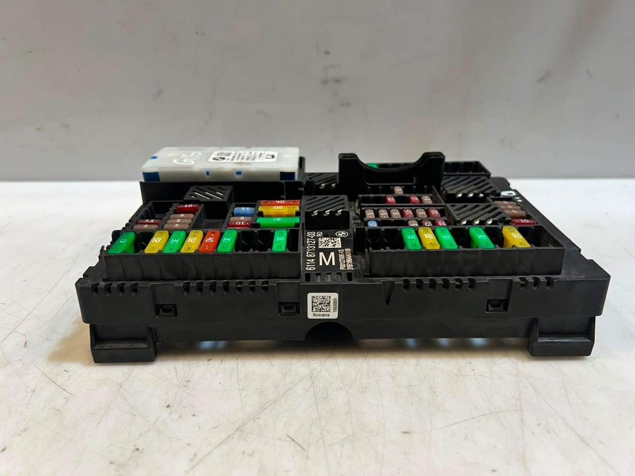2021 BMW 3 Series G20 G11 G12 G20 G30 G01 X3 Fuse Box 8795479 OEM