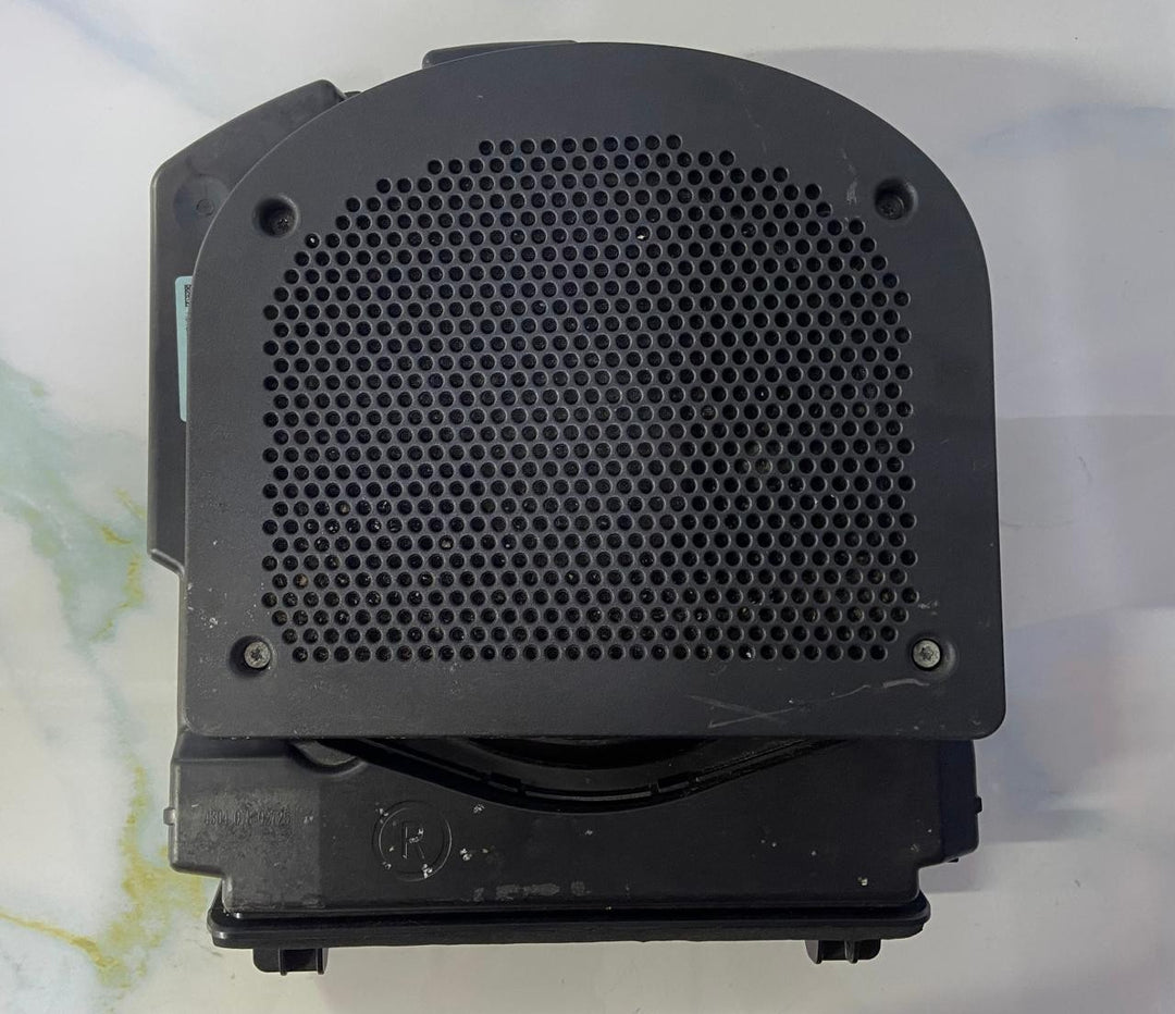 OEM BMW 7 F01 F02 F03 F04 Front Subwoofer Speaker RIGHT Side 9227482