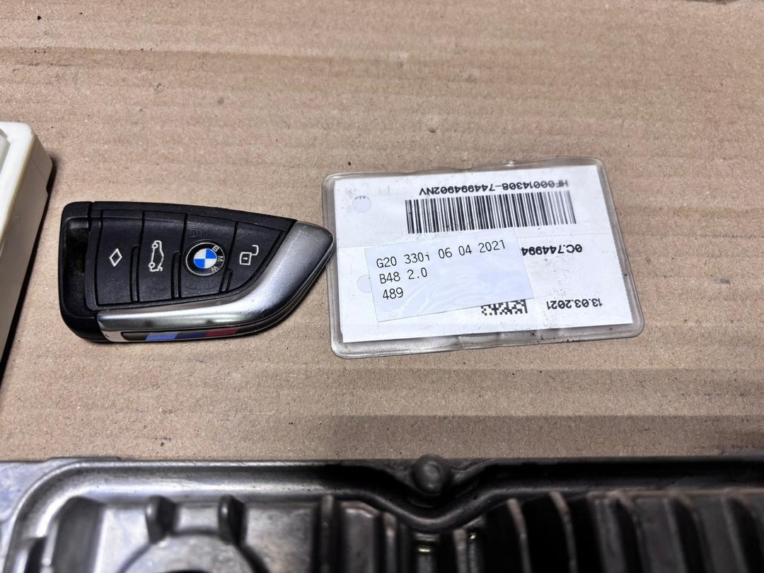 BMW G20 330i B48 2.0 06-042021 ENGINE CONTROL UNIT COMPLETE SET +KEY - (5A40107)