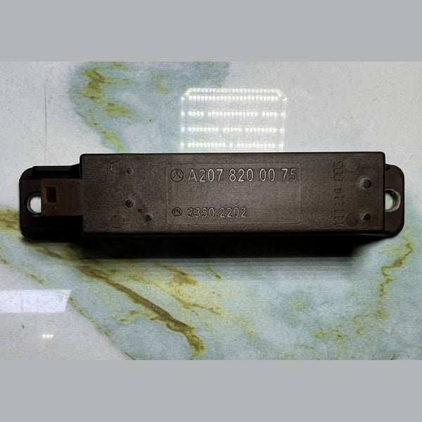 08-14 Mercedes-Benz C300 Keyless Entry Antenna Sensor A2078200075 W204 C-Class