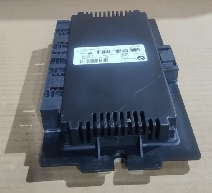 BMW E92 E93 328i 335i M3 PL2 FRM II FOOTWELL LIGHT CONTROL MODULE 9153780