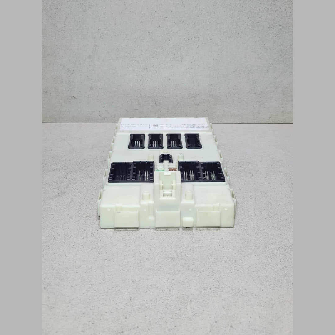 BMW 3 Series F30 F31 4 Series F32 F33 F36 Body Control Module 9381101 OEM