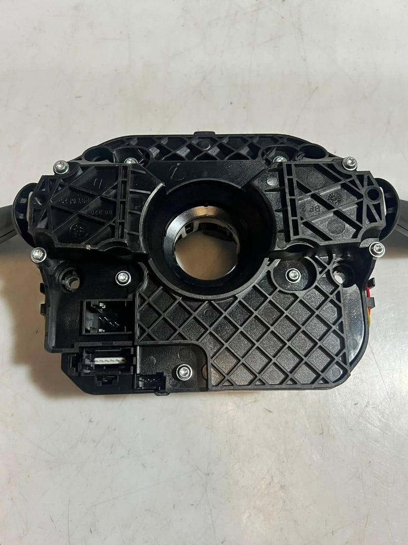 BMW F10, F11, F01 5 Series and M5 Steering Column Switch 9301904 OEM